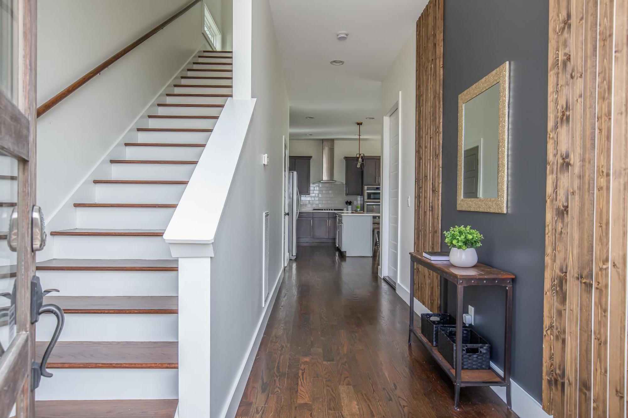 Whiskey House With Rooftop Golf, City Views! 8Min To Downtown! Sleeps 9! Nashville Exterior photo
